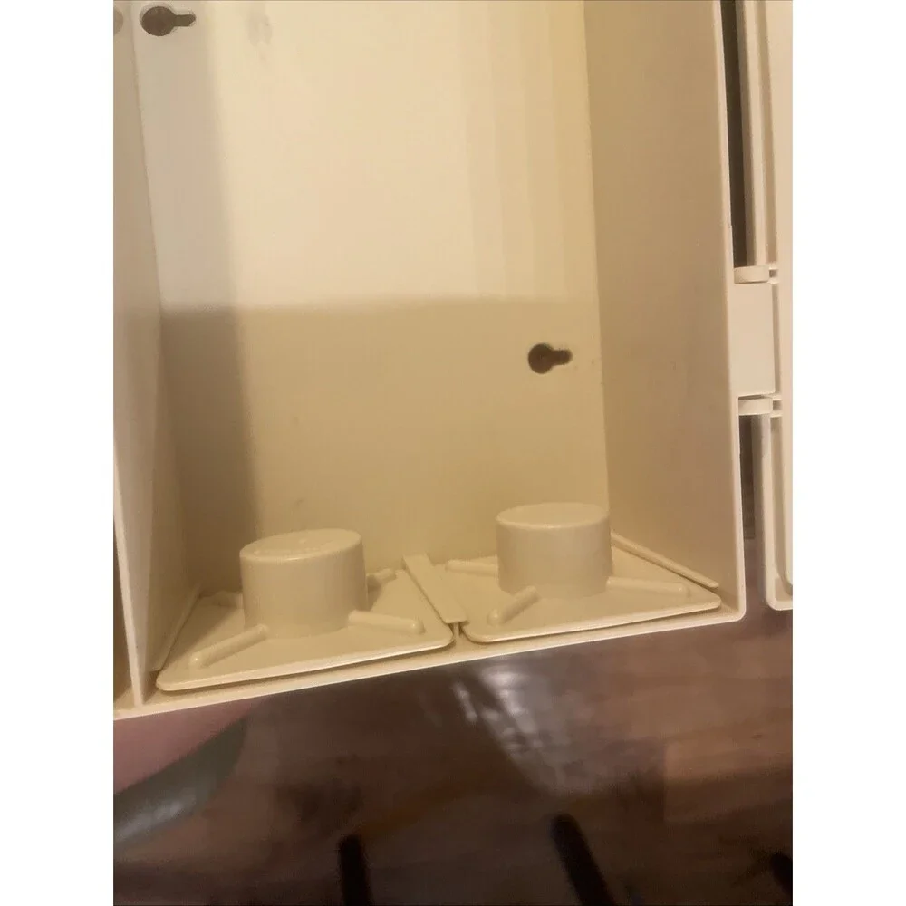 VNTG Tupperware Wax Paper & Foil Dispenser in Almond 80s 90s Cottage Kitchen
